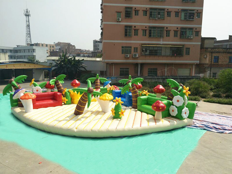 inflatable indoor theme park