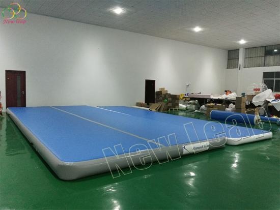 alfombra de gimnasio inflable