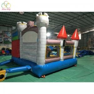 Knight inflatable bounce house